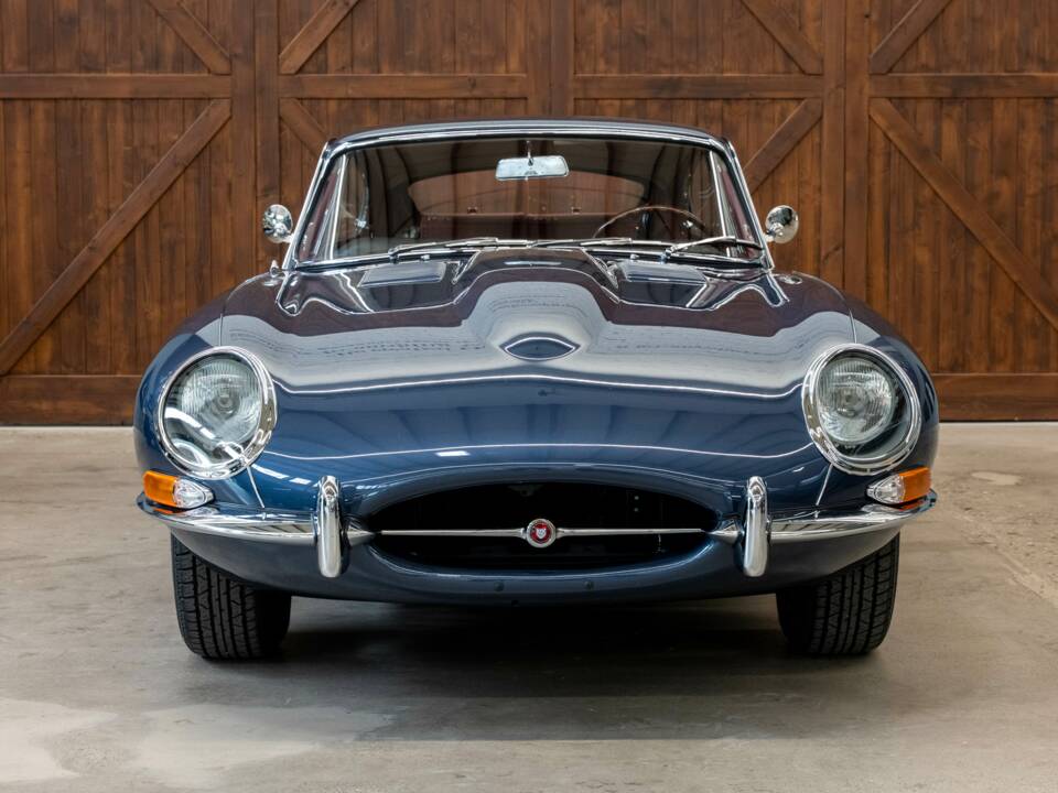 Afbeelding 2/40 van Jaguar E-Type 3.8 (1962)