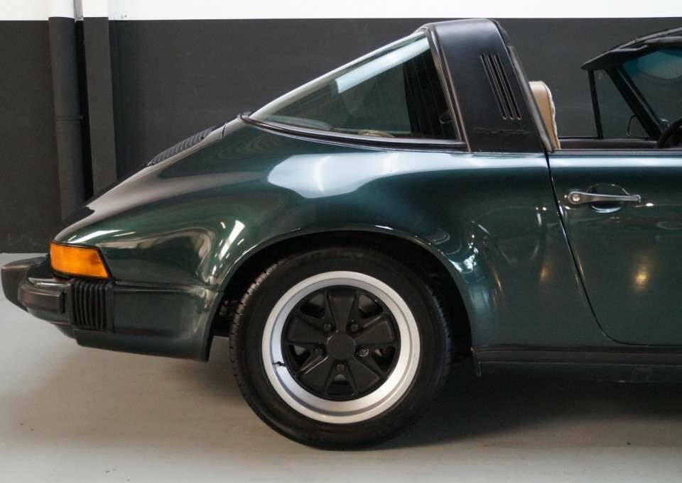 Image 24/50 of Porsche 911 SC 3.0 (1980)