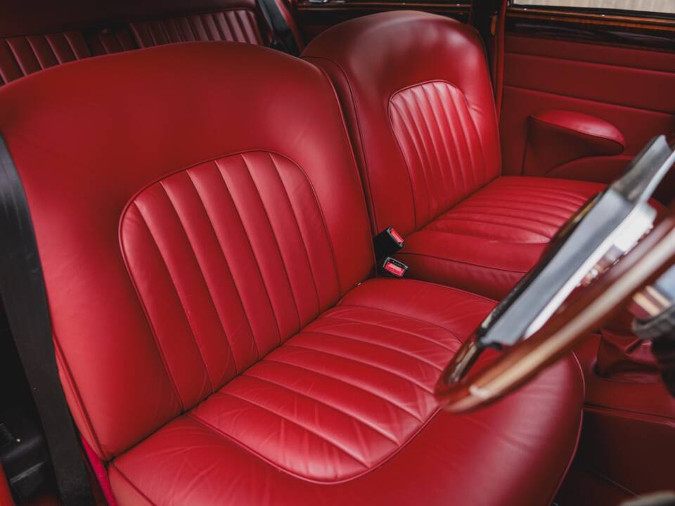 Immagine 42/50 di Jaguar Mk II 3.8 (1960)