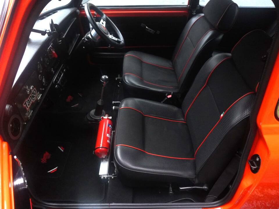 Bild 12/20 von Rover Mini 1.3i (1993)