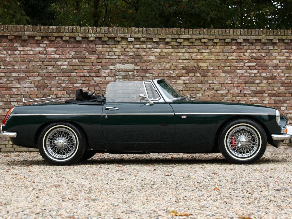 Bild 35/50 von MG MGB (1968)