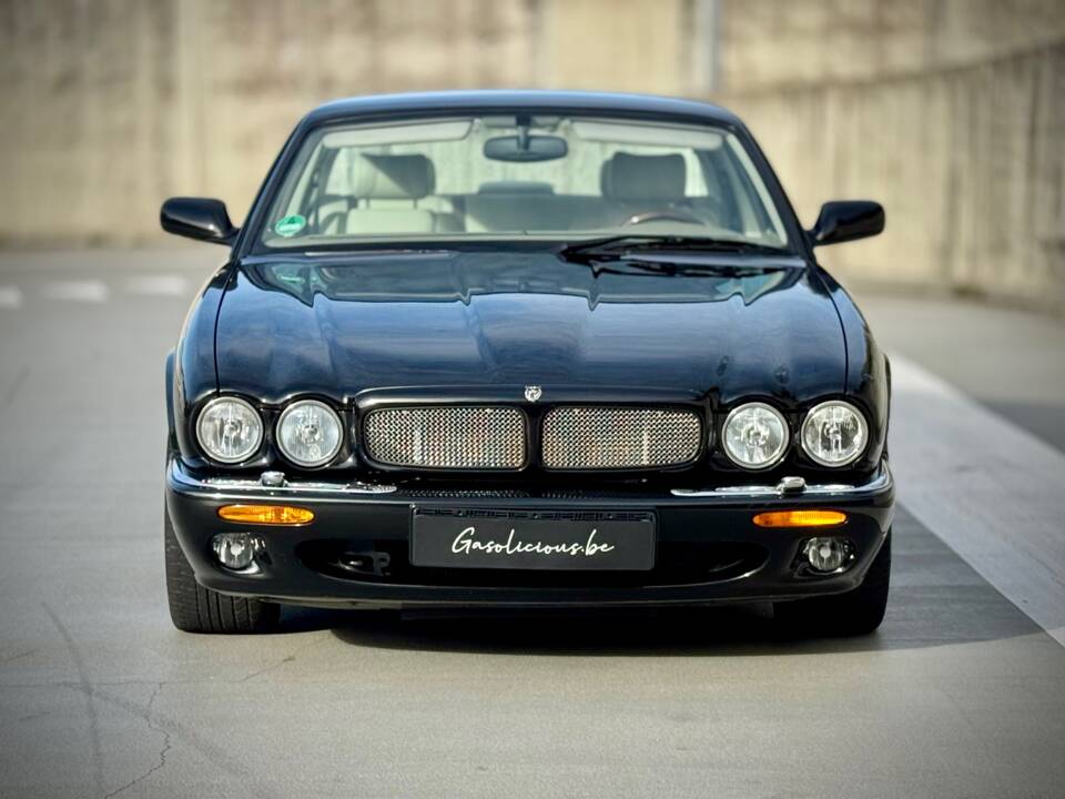 Bild 8/19 von Jaguar XJR 4.0 (1998)