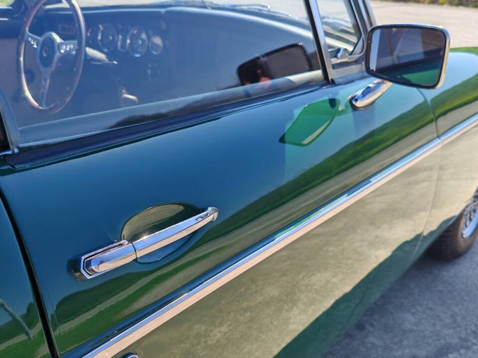 Immagine 22/37 di MG MGB (1972)