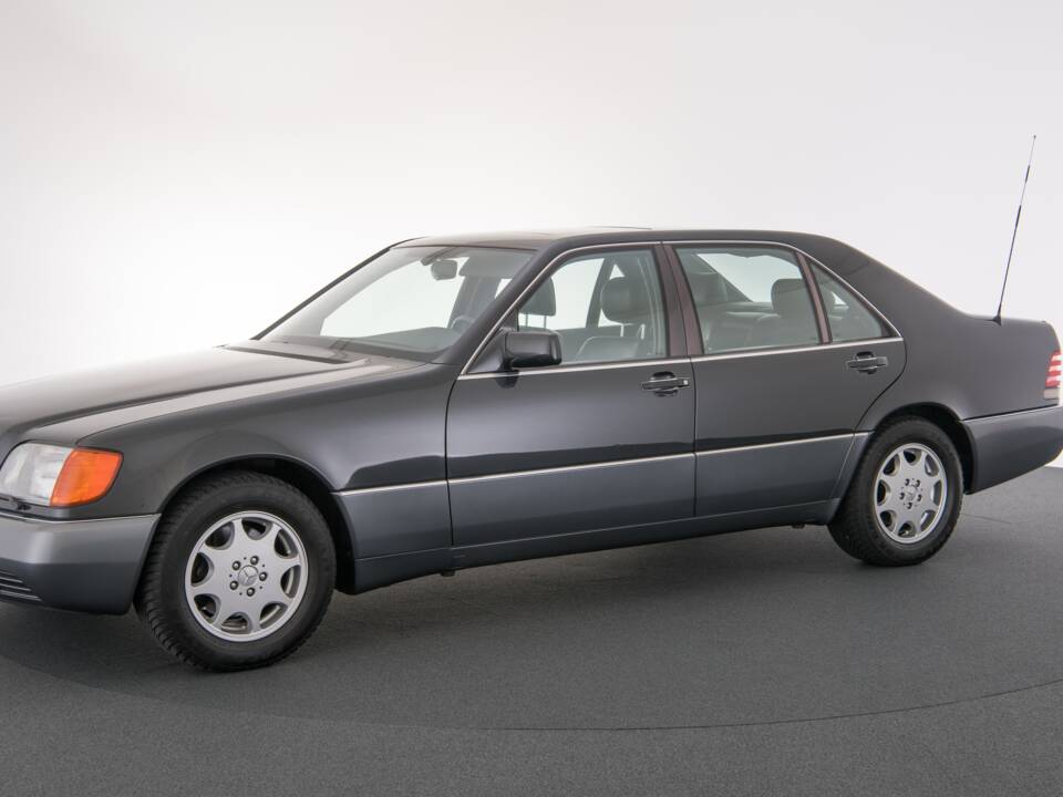 Mercedes Benz S-Klasse - W140 - 500 SEL - "CATHEDRAL" -