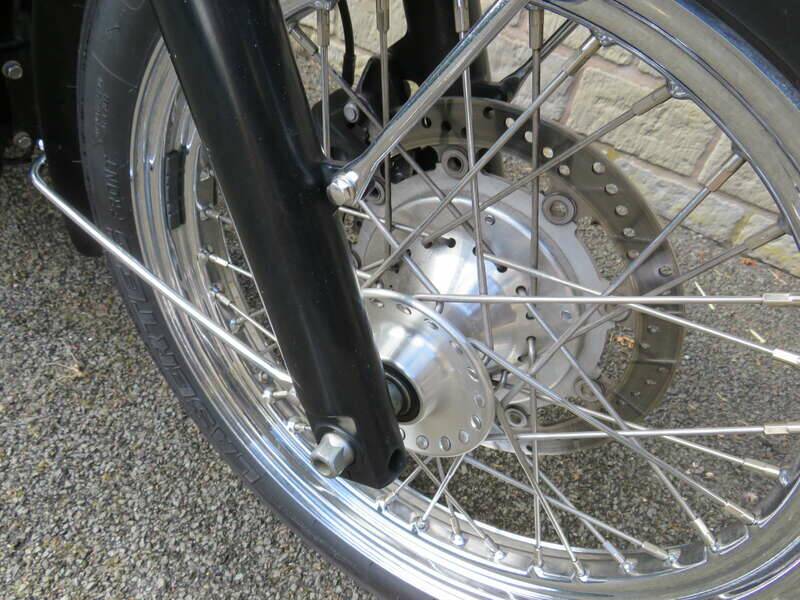 Image 29/39 of Triumph Bonneville T100 (2005)