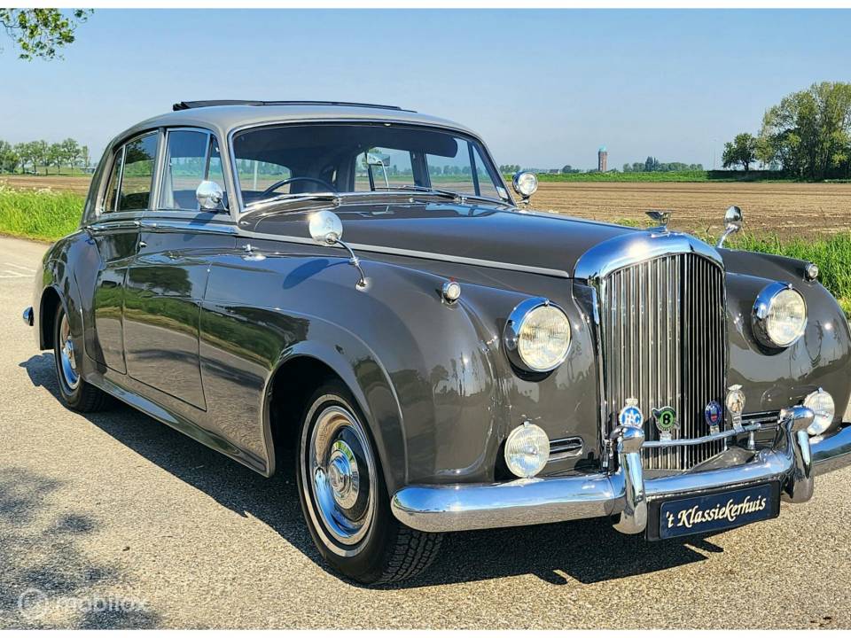 Image 10/50 de Bentley S 1 (1956)