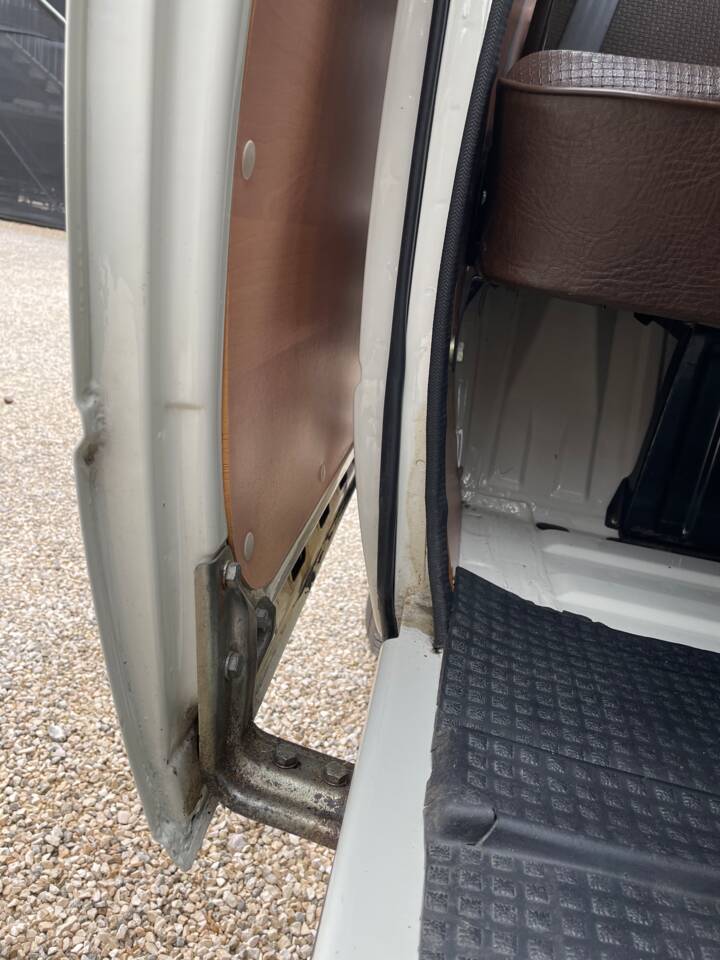 Imagen 28/40 de Volkswagen T3 Kombi 2.0 (1981)