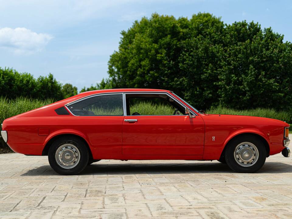 Bild 4/50 von Ford Consul 1,7 (1987)