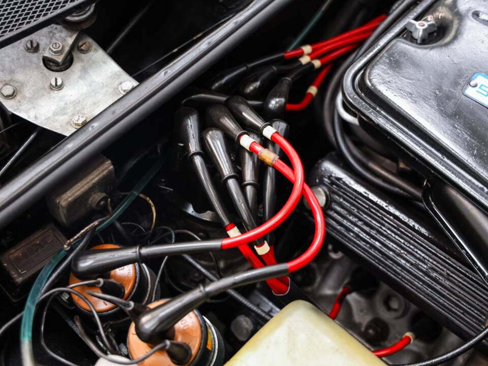 Image 16/64 of Alfa Romeo Montreal (1972)