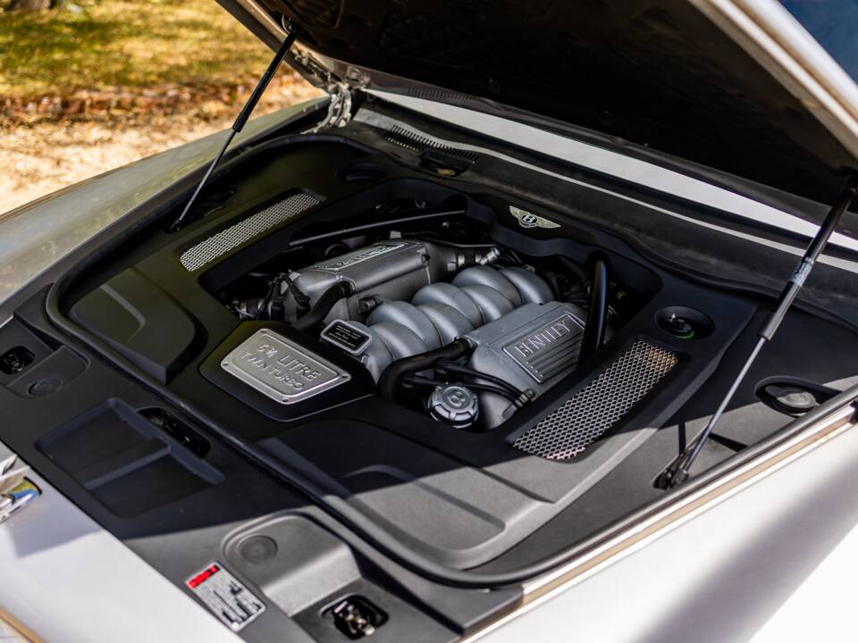 Bild 14/50 von Bentley Mulsanne (2011)
