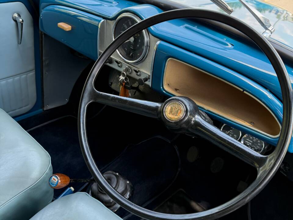 Immagine 22/22 di Morris Minor 1000 Traveller (1970)