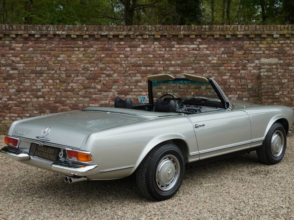 Imagen 45/50 de Mercedes-Benz 280 SL (1969)