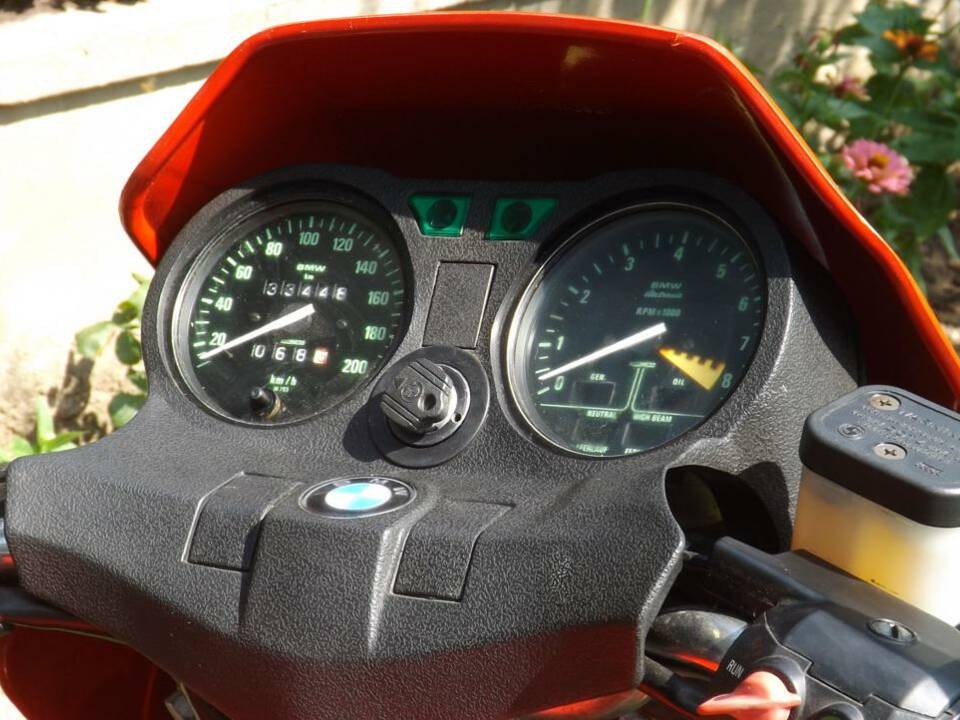 Immagine 7/20 di BMW R 65 LS (1981)