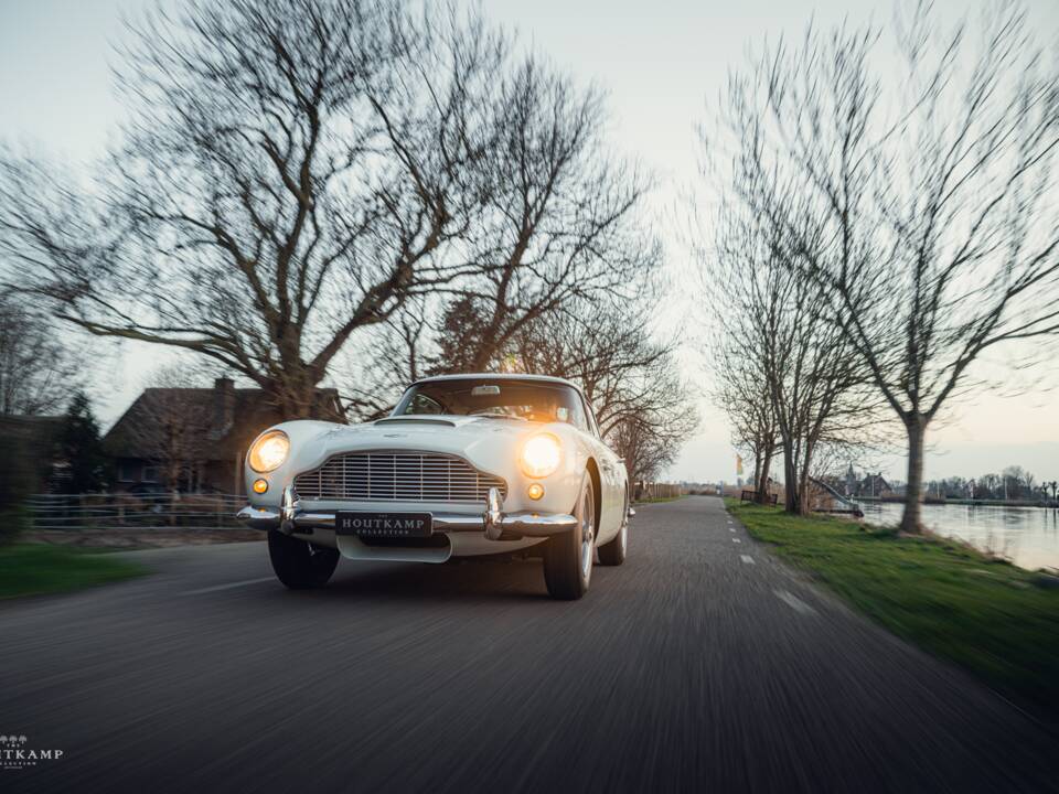 Bild 4/20 von Aston Martin DB 4 Vantage (1963)