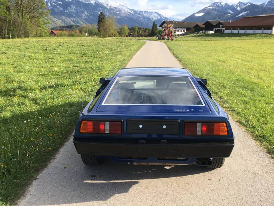 Image 10/46 of Lotus Esprit (1985)