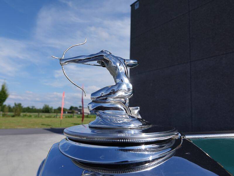 Bild 12/15 von Pierce-Arrow Model 54 Sedan (1932)