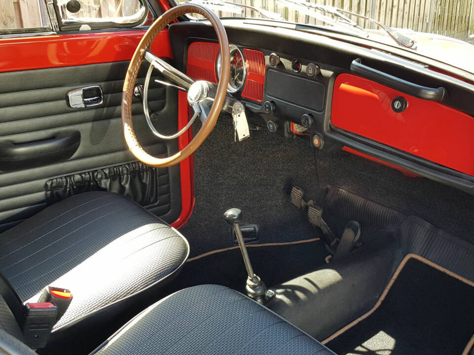 Image 5/6 of Volkswagen Escarabajo 1500 (1967)