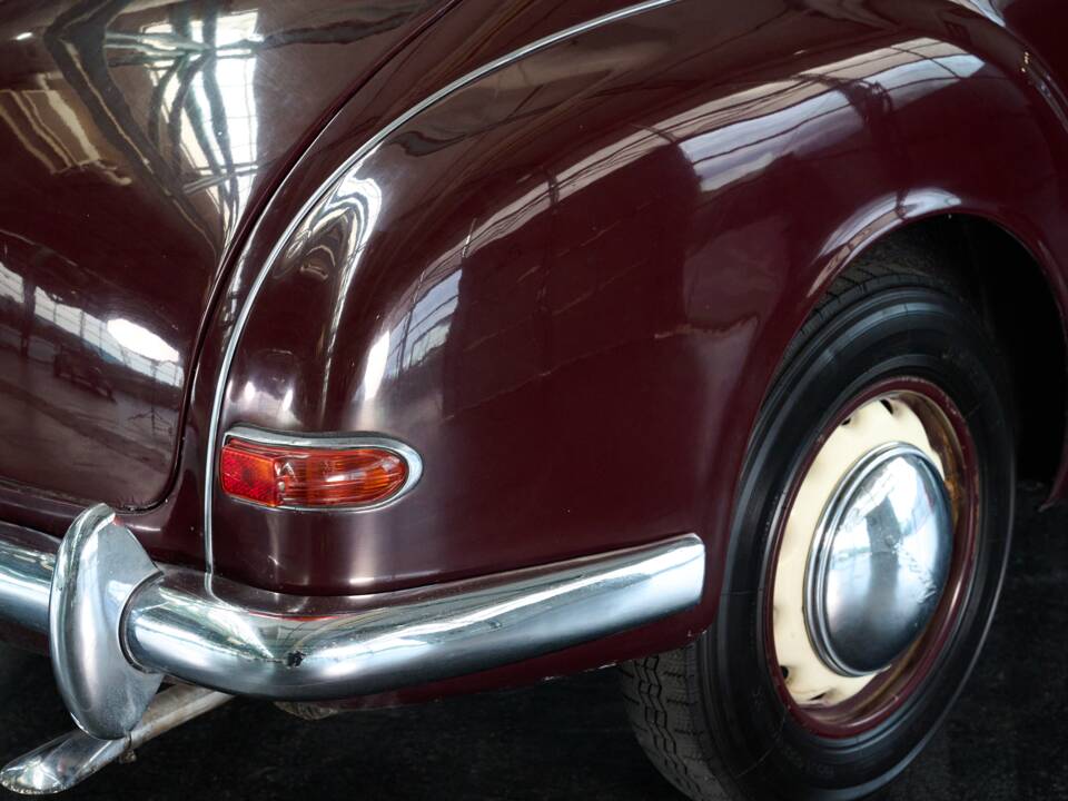 Image 31/50 of Lancia Aurelia B12 (1955)