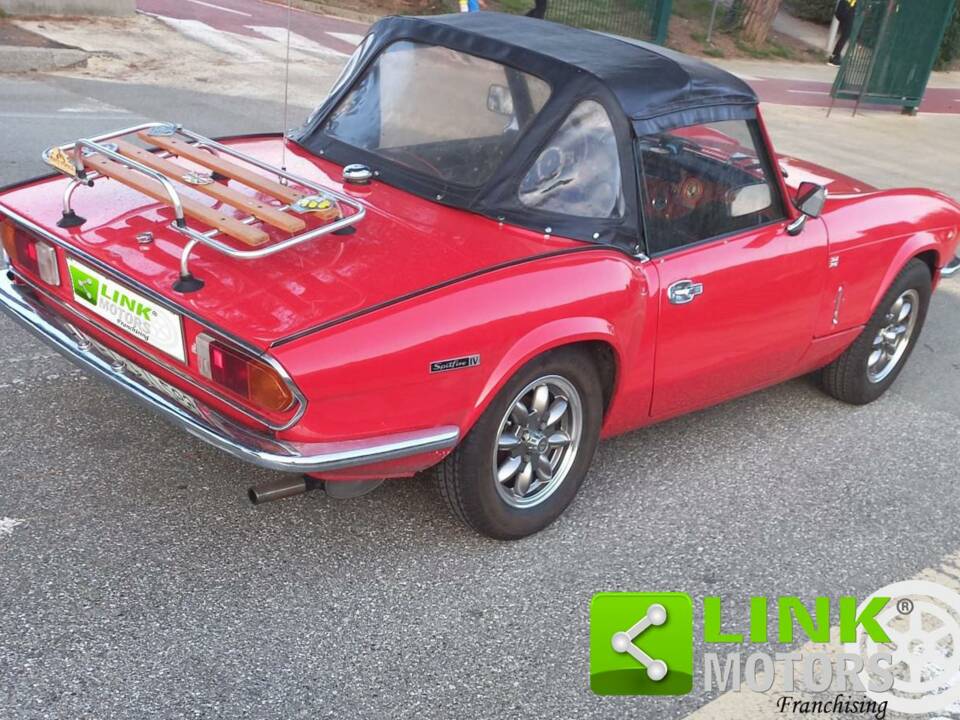 Image 2/10 of Triumph Spitfire 1500 (1974)