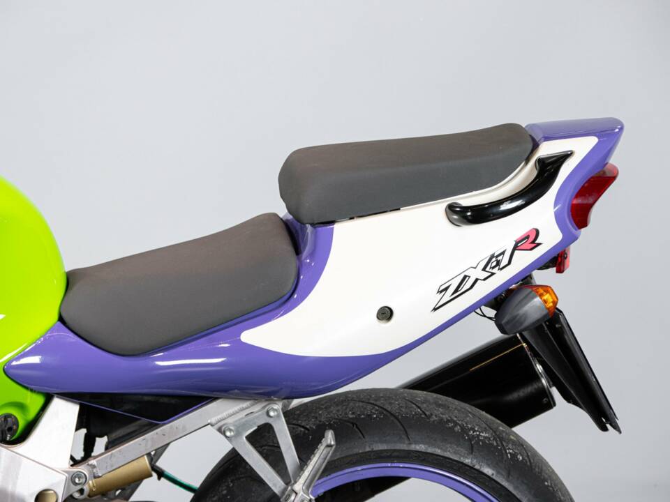 Image 32/50 de Kawasaki DUMMY (1996)