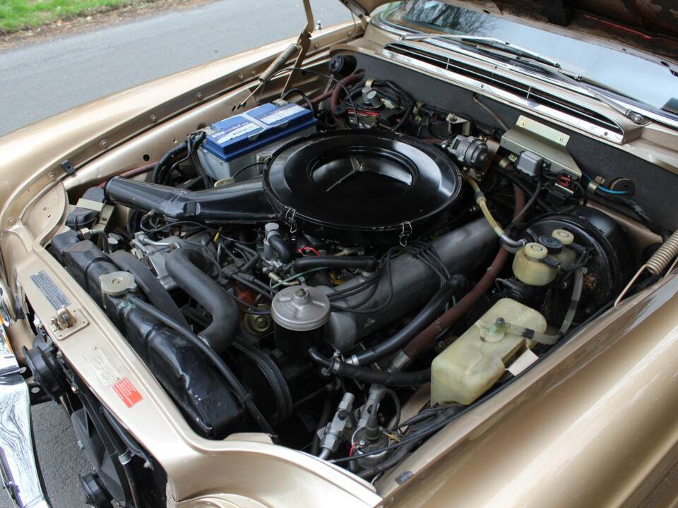 Bild 15/16 von Mercedes-Benz 280 SE 3,5 (1971)