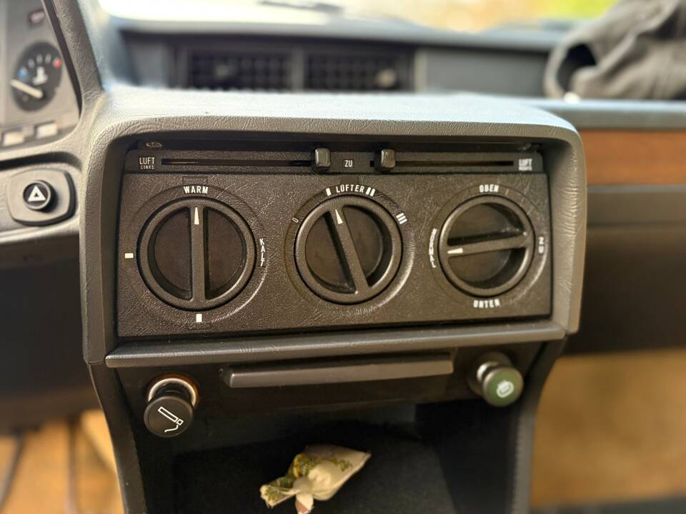 Bild 8/30 von BMW 518 (1980)