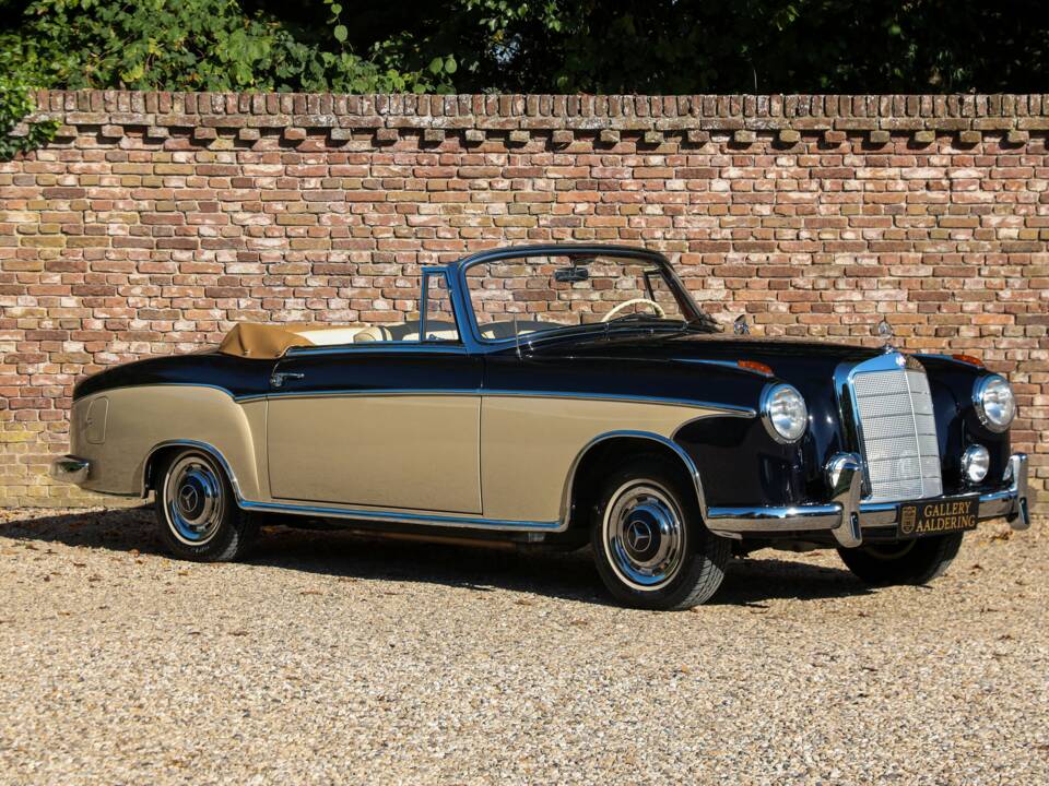 Imagen 36/50 de Mercedes-Benz 220 S Cabriolet (1956)