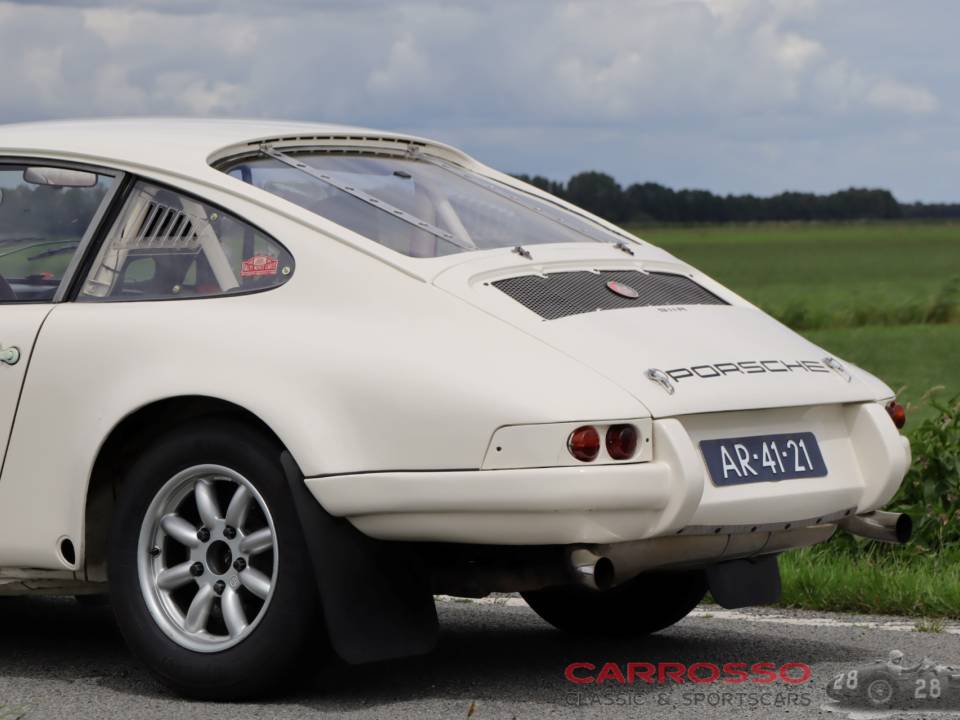 Imagen 38/50 de Porsche 911 R (1967)