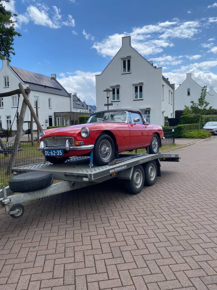 Imagen 12/82 de MG MGB (1967)