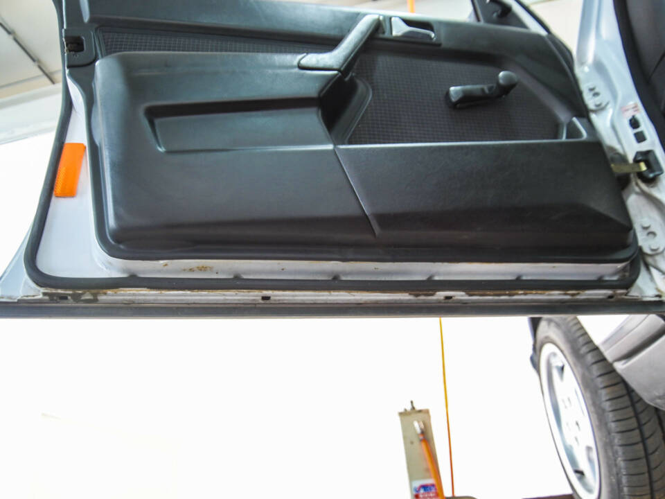 Bild 45/50 von Mercedes-Benz 190 D (1986)