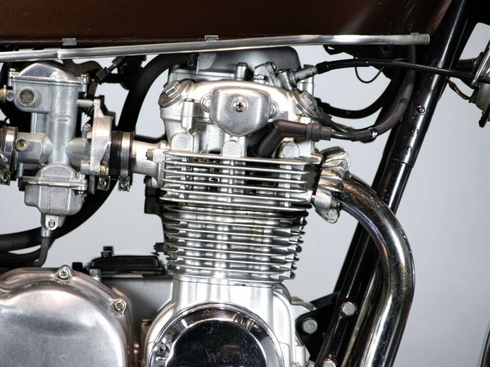 Image 27/50 of Honda DUMMY (1979)