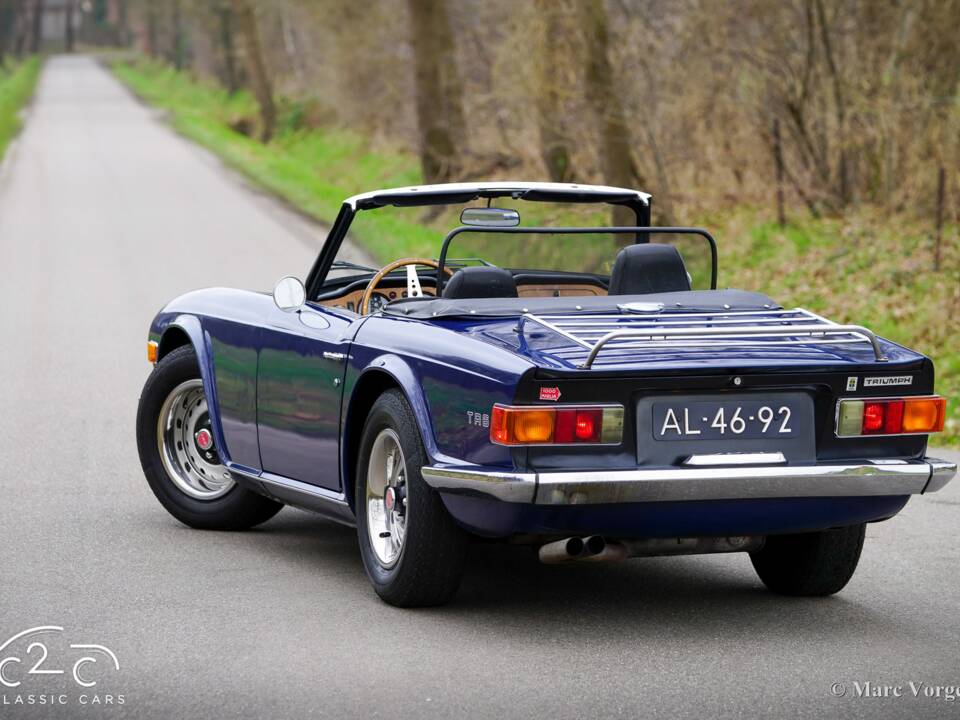 Afbeelding 32/35 van Triumph TR 6 (1971)
