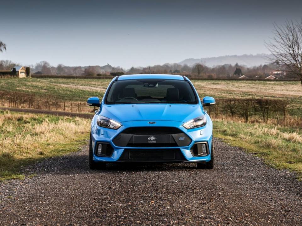 Image 16/18 of Ford Focus RS (2017)