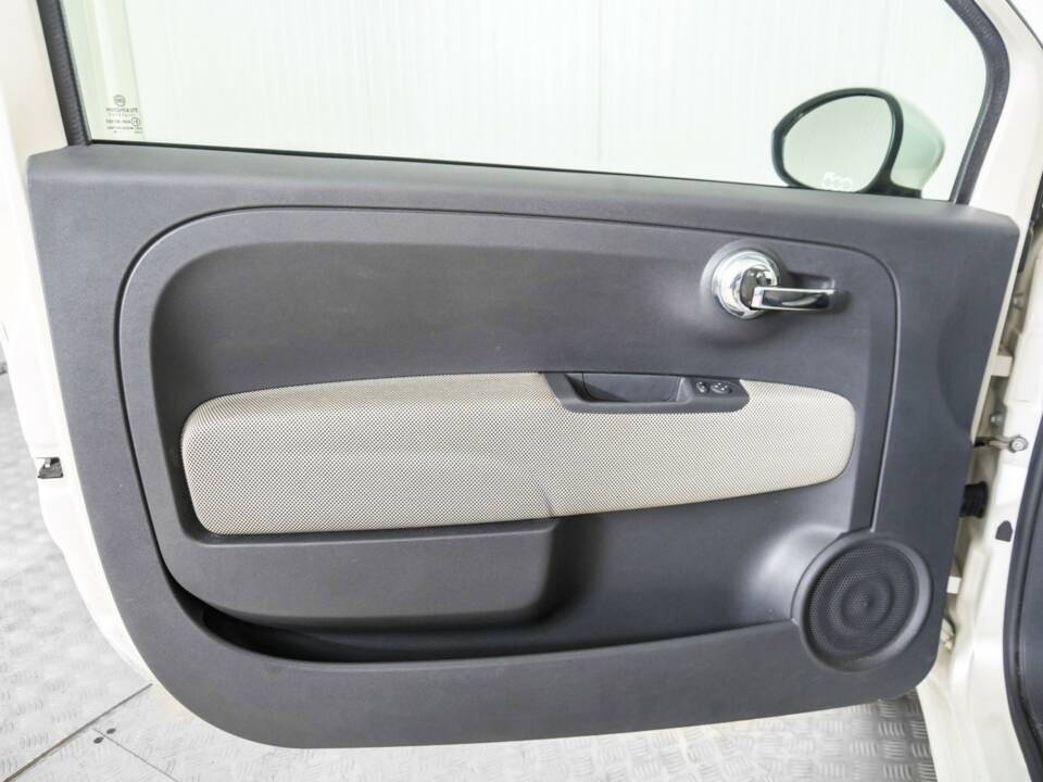 Bild 28/42 von FIAT 500 (2009)