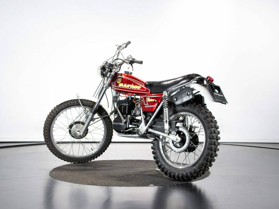 Image 2/50 de Bultaco Alpina 350 (1978)