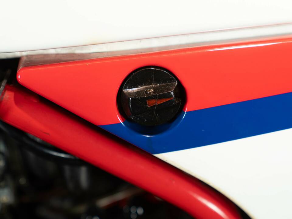 Image 35/41 de Yamaha DUMMY (1985)