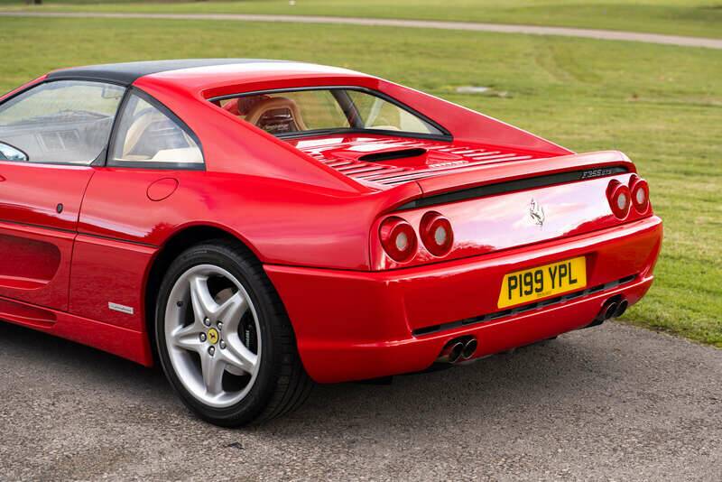 Image 9/10 of Ferrari F 355 GTS (1996)