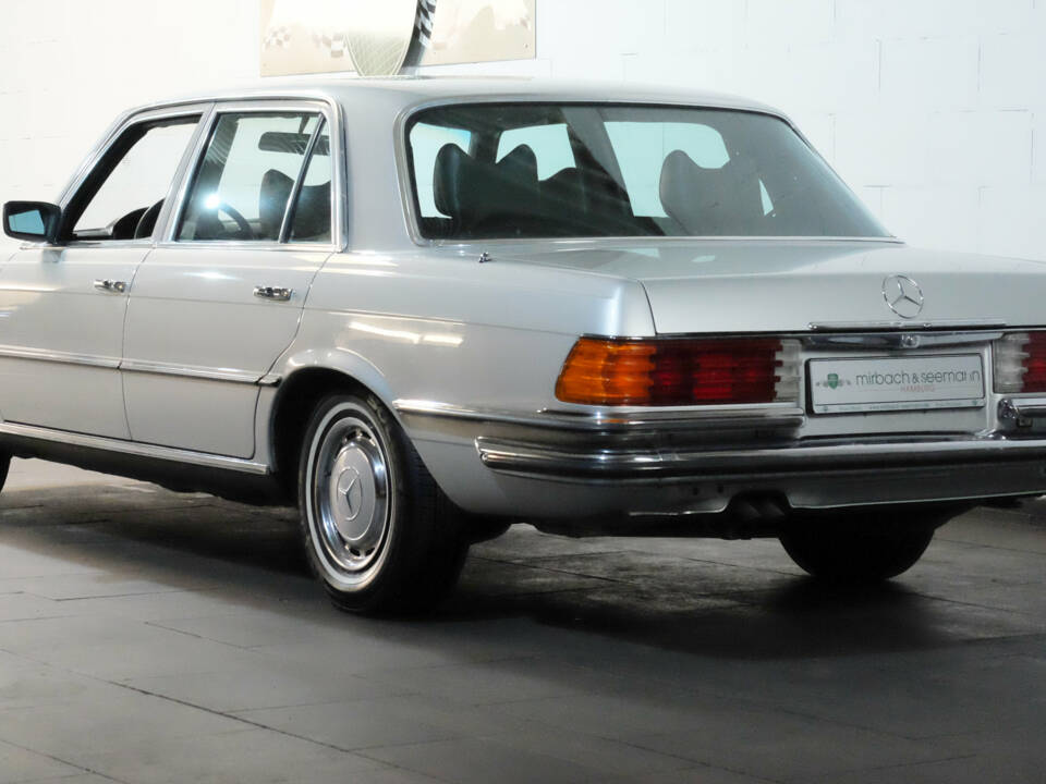 Image 2/20 of Mercedes-Benz 450 SEL 6,9 (1979)