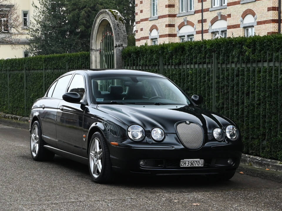 Afbeelding 2/29 van Jaguar S-Type 4.2 V8 R (2002)