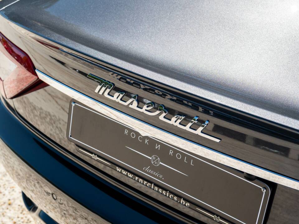 Bild 18/37 von Maserati GranTurismo S (2010)