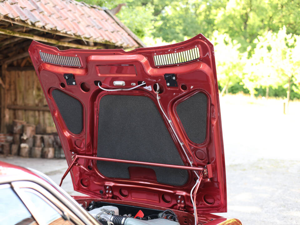 Bild 33/94 von BMW 3.0 CSi (1975)