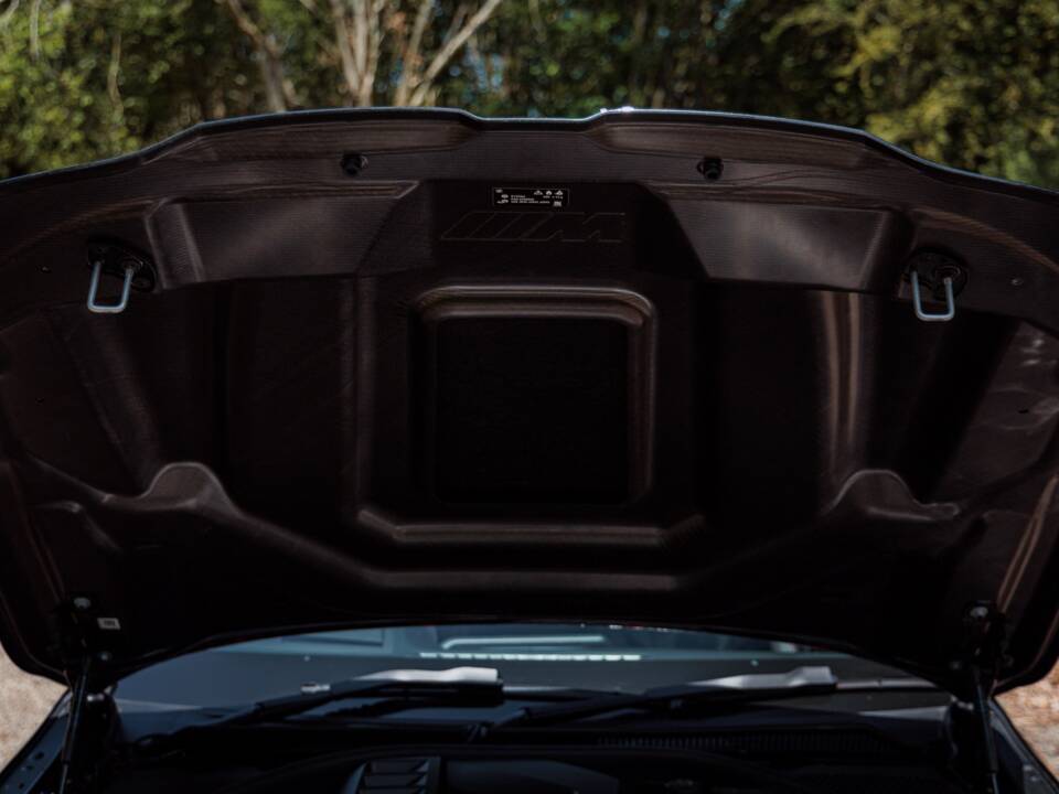 Image 25/41 of BMW M4 CSL (2022)