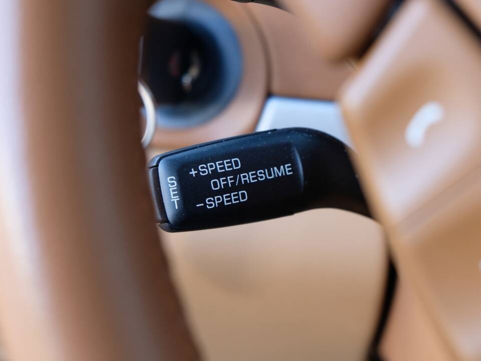 Immagine 37/70 di Porsche Cayenne S (2007)