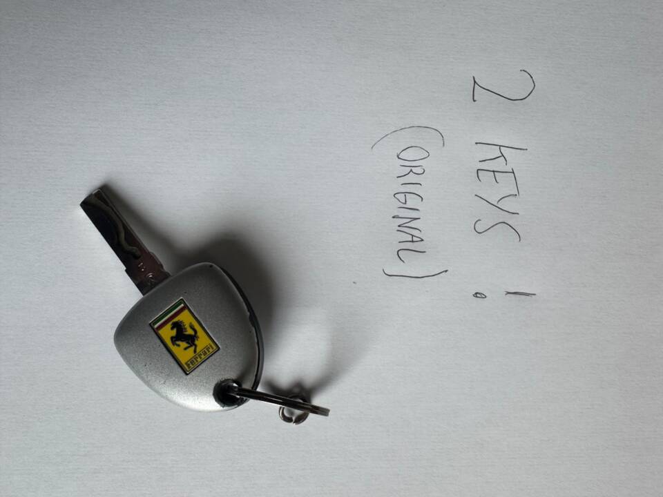Afbeelding 73/74 van Ferrari 612 Scaglietti (2006)