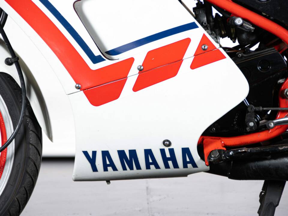Bild 24/50 von Yamaha RD 350 LC (1990)