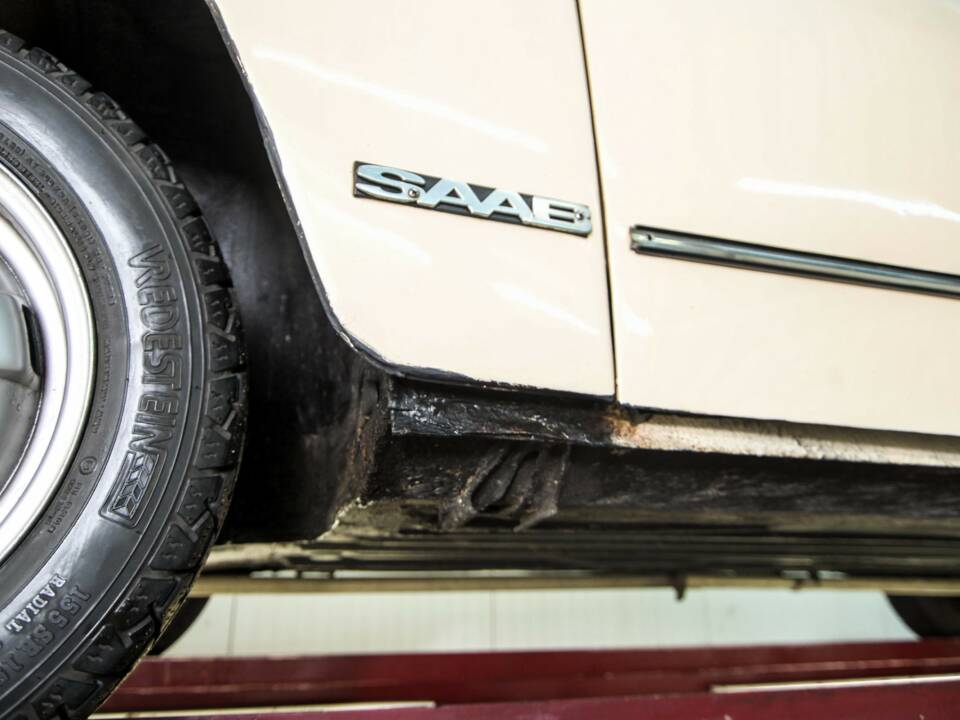 Image 50/50 de Saab 96 V4 (1971)
