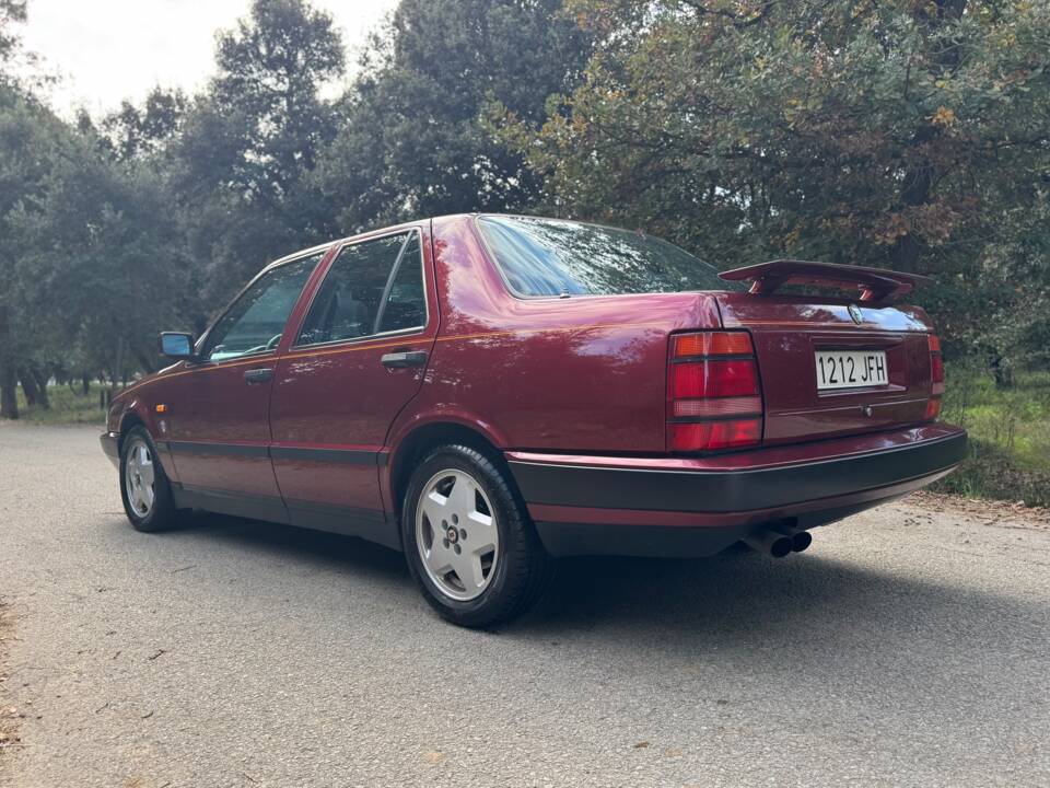 Bild 9/55 von Lancia Thema 8.32 (1991)