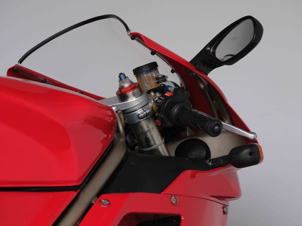 Bild 93/93 von Ducati 916 Strada (1994)
