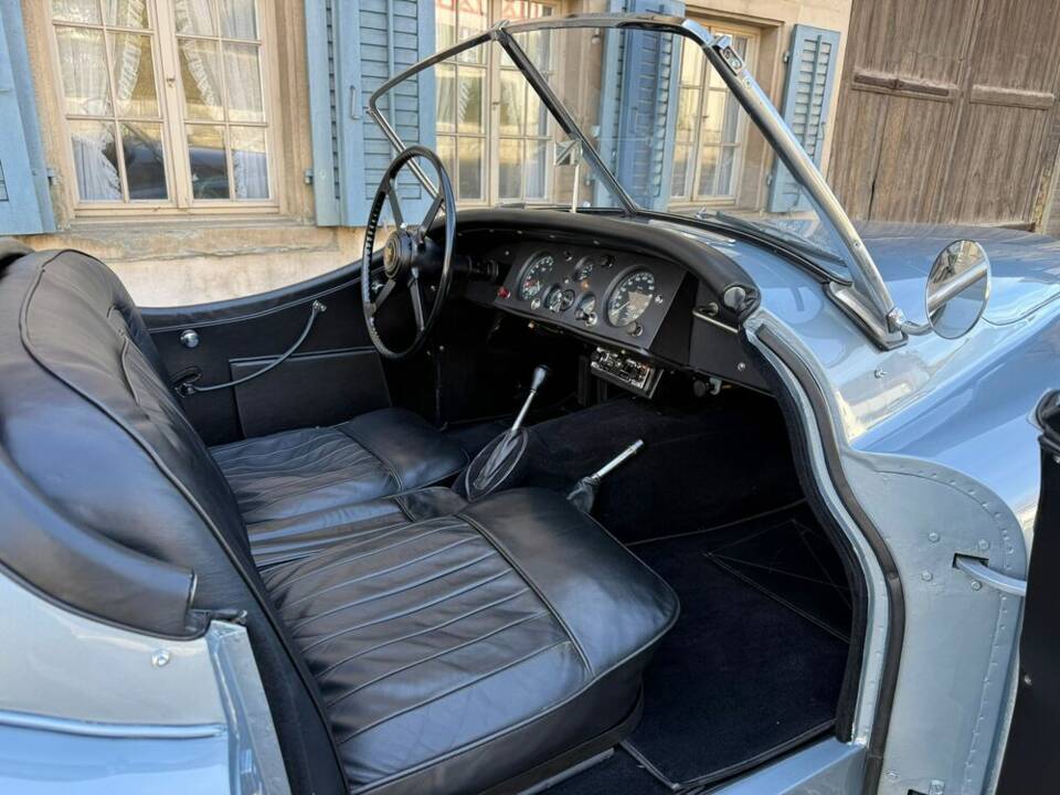 Bild 9/21 von Jaguar XK 120 SE OTS (1954)
