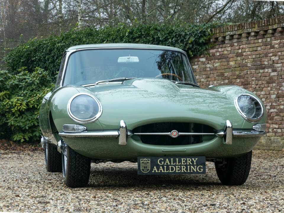 Afbeelding 37/50 van Jaguar E-Type 4.2 (1967)